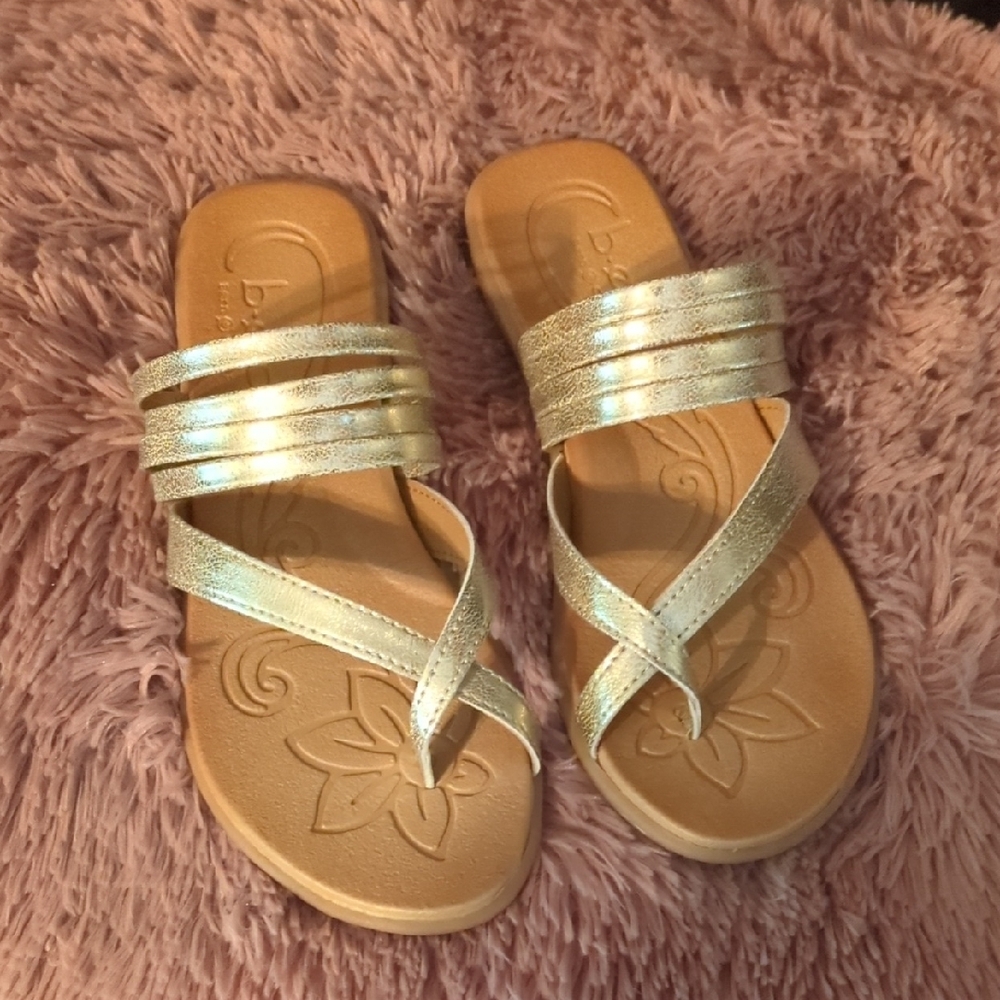 NEW Boc by Born Alicia Toe Loop Sandal